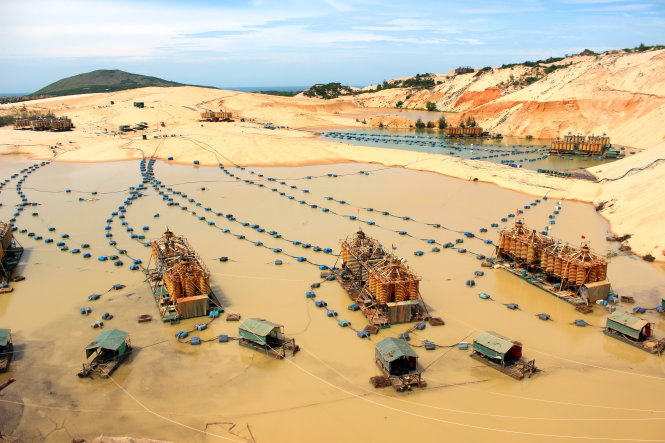 Đừng[-]ảo[-]tưởng[-]về[-]trữ[-]lượng[-]mà[-]khai[-]thác[-]titan[-]bừa[-]bãi